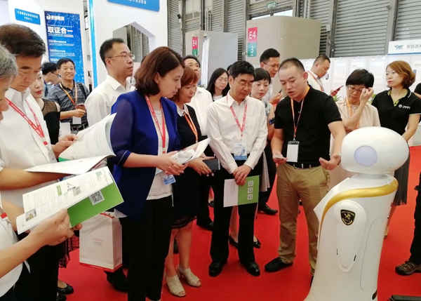  新利(中国)xinli·官方网页版,同时亮相成都交通展和上海国际智慧通关研讨暨博览会