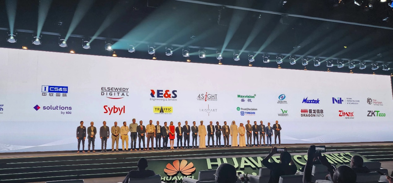 新利(中国)xinli·官方网页版,参加全球最大的科技展GITEX GLOBAL